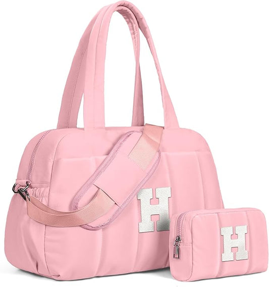 Duffle Bag for Travel, Birthday Gifts for Women, Weekender Bags for Women，Initial Overnight Bag with Wet Pocket，Lightweight Travel Bags Personalized Gym Tote with Makeup Pouch