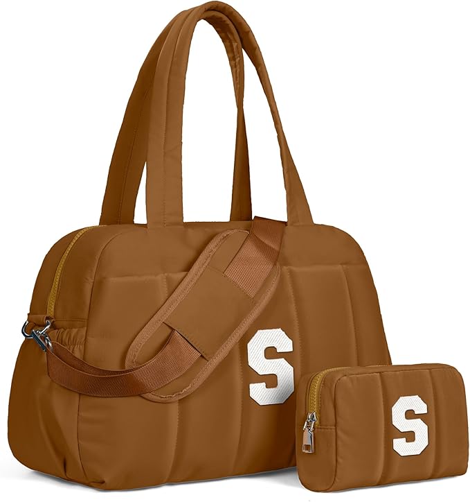 Duffle Bag with Letter, Carry On Bags for Women，Gifts for Her-Overnight Bag with Wet Pocket，Lightweight Travel Bags Personalized Gym Tote with Makeup Pouch