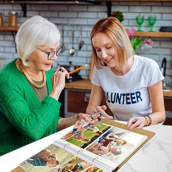 ZEEYUAN 5x7 Small Photo Album Holds 200 Photos Mothers' Day Gift for Mom from Daughter Son Gifts for Grandma/Fathers Gifts for Dad/ 5x7 Family Album Memory Photo Book