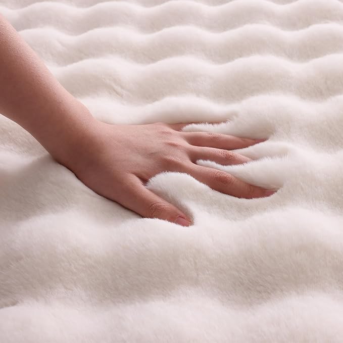 White Rabbit Plush Rug 5'x7', Fluffy Shaggy Area Rug - Image 5