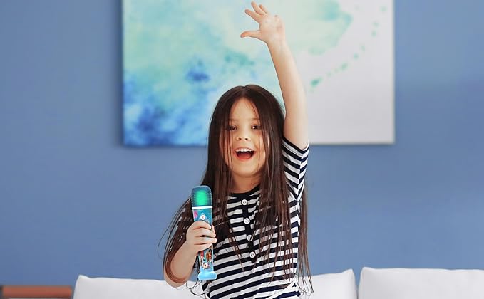 eKids Moana 2 Karaoke Microphone for Kids, Bluetooth Microphone Includes Built-in Music and Light Show, Designed for Fans of Moana Toys