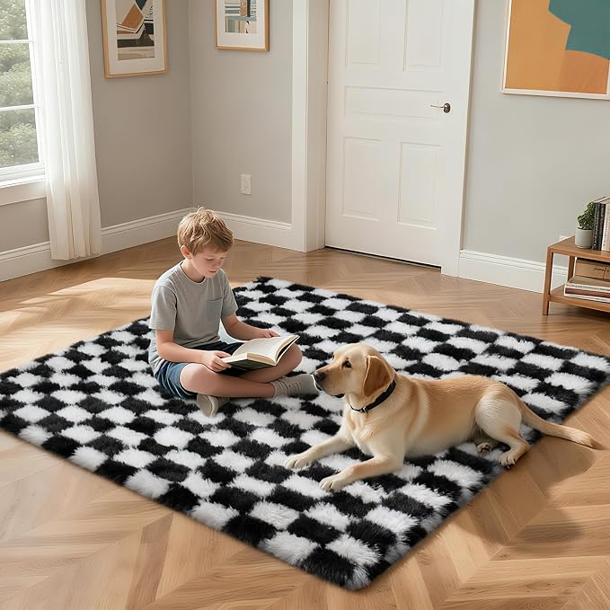 Checkered Rug for Bedroom, 3x7 Black and White Area Rugs, Classic Checkered - Image 4