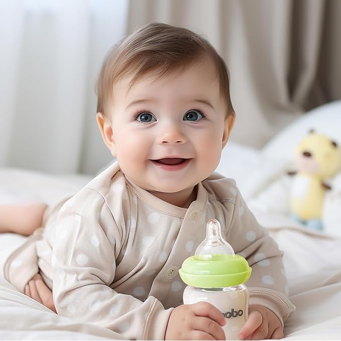 YOHKOH Natural Glass Baby Bottle with Natural Response Nipple, Newborn Anti-Colic Baby Bottles, Wide Neck Mushroom Cap Baby Bottle, Clear (Green, 3.4oz (Pack of 4))