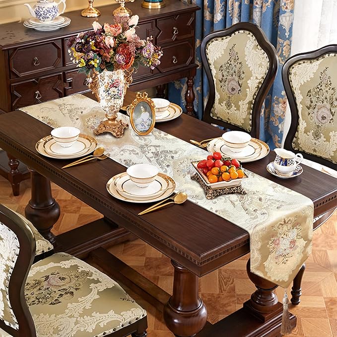 Christmas Retro Table Runner 98" Jacquard - Image 7