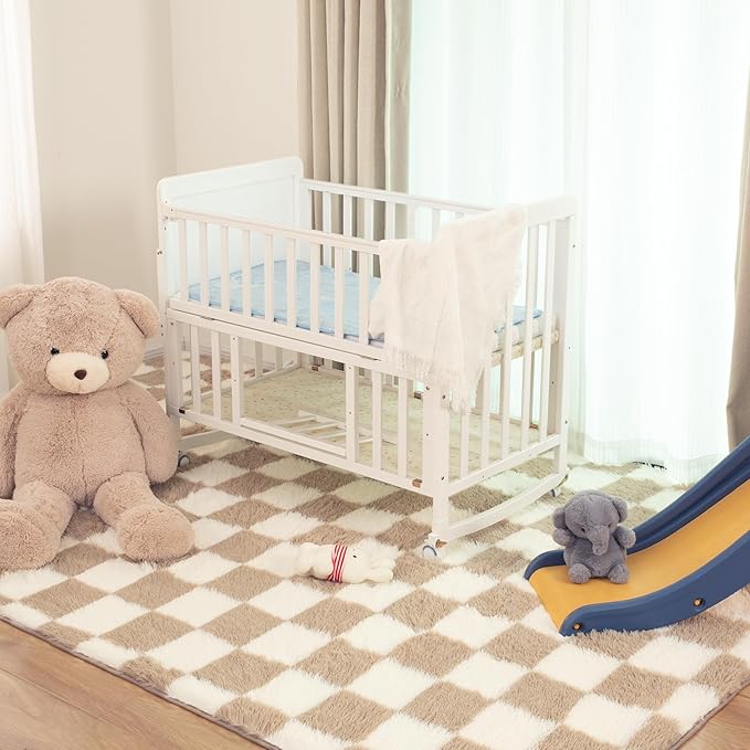 Super Soft Rug for Bedroom, 5x7 Ft Beige and White Area Rug Classic Checkered - Image 7