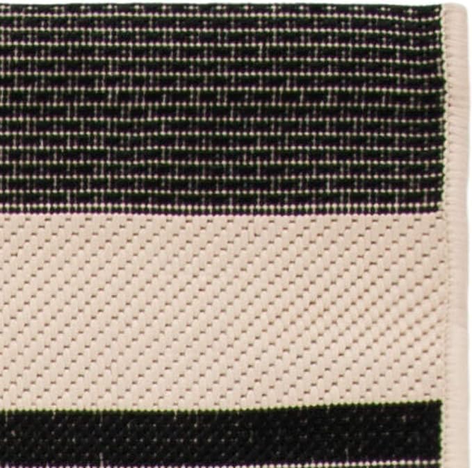 SAFAVIEH Courtyard Collection Runner Rug - Image 5