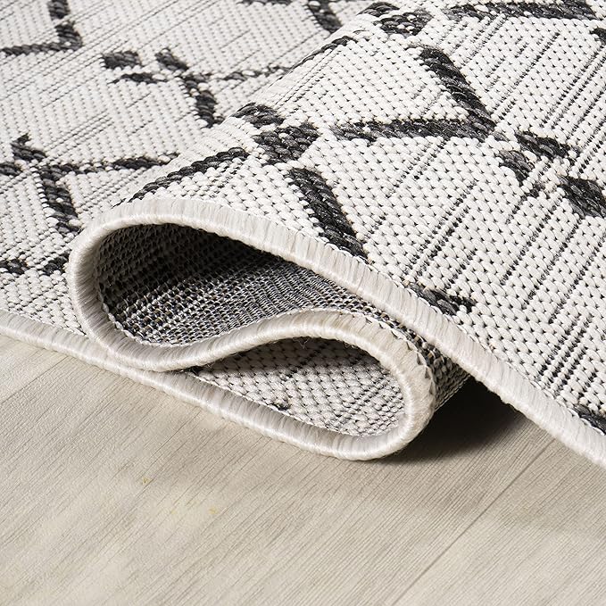 JONATHAN Y Moroccan Geometric Indoor Outdoor Area Rug 5X8 Cream/Black, Ourika - Image 6