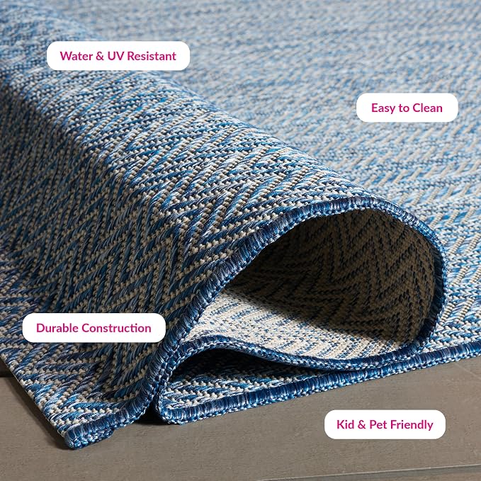 SAFAVIEH Outdoor Square Rug 4' - Image 2