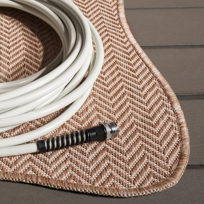 SAFAVIEH Outdoor Runner Rug 2'3"x14' - Image 5