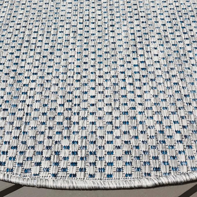 SAFAVIEH Washable Rug Outdoor Courtyard Collection - Image 4