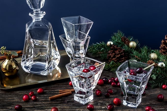 JoyJolt Carre 2-Piece Cocktail Glasses Set, 8 Ounce Martini Glasses - Image 3