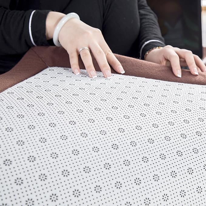 V-mix Children's Plush Foam Play Rug for Baby, Toddler, and Kids - Cushy Soft & Thick Hypoallergenic, Non-Toxic, Reversible Exercise & Yoga Mat