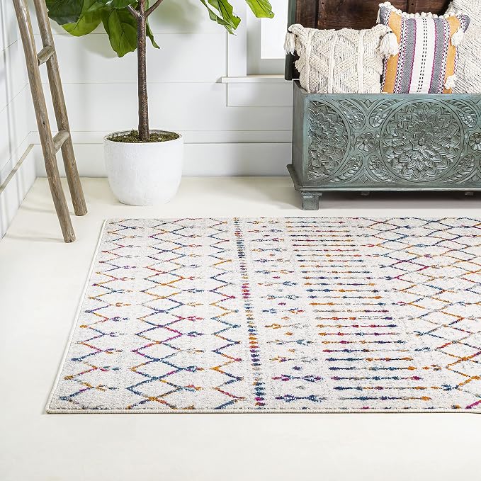 JONATHAN Y Boho Vintage Diamond Cream/Multi Indoor Area Rug 4X6 ft, Moroccan - Image 3