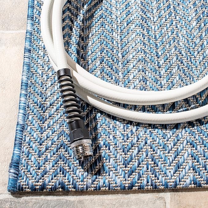 SAFAVIEH Outdoor Area Rug 9x12 - Image 4