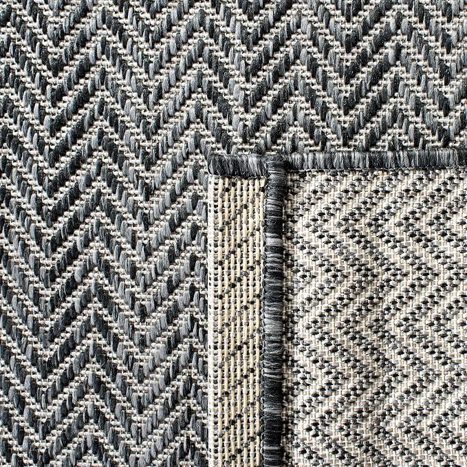SAFAVIEH Outdoor Area Rug 5'3"x7'7" - Image 8