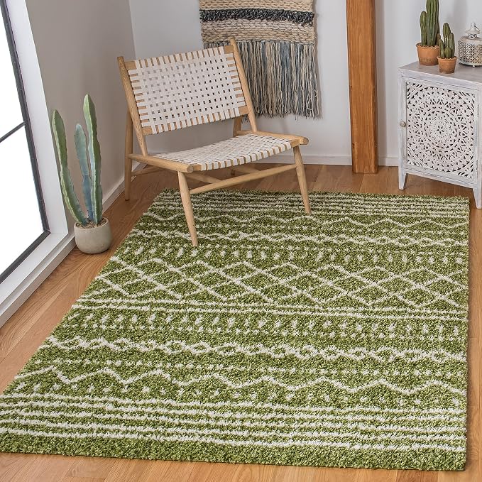 SAFAVIEH Area Rug 4x6 by Unknown