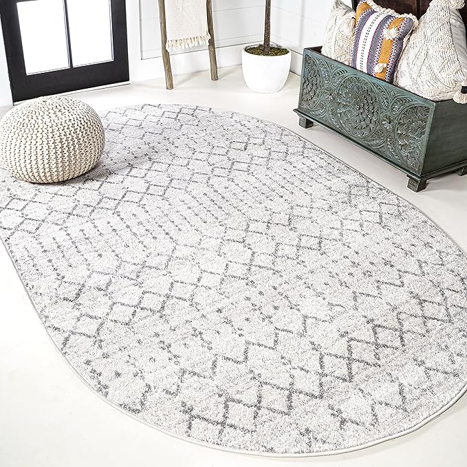 JONATHAN Y Boho Vintage Diamond Cream/Gray Oval Area Rug 5X8 ft, Moroccan Hype by JONATHANY