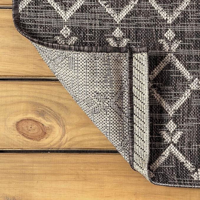 JONATHAN Y Moroccan Geometric Indoor Outdoor Area Rug 4X6 Black/Gray, Ourika - Image 4