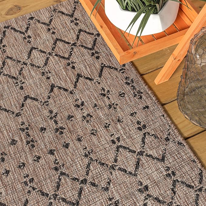 JONATHAN Y Moroccan Geometric Indoor Outdoor Runner Rug 2X10 Natural/Black - Image 4