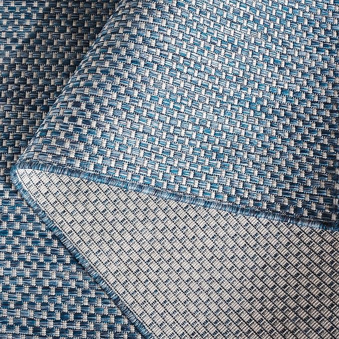 SAFAVIEH Washable Rug Outdoor Courtyard Collection - Image 2