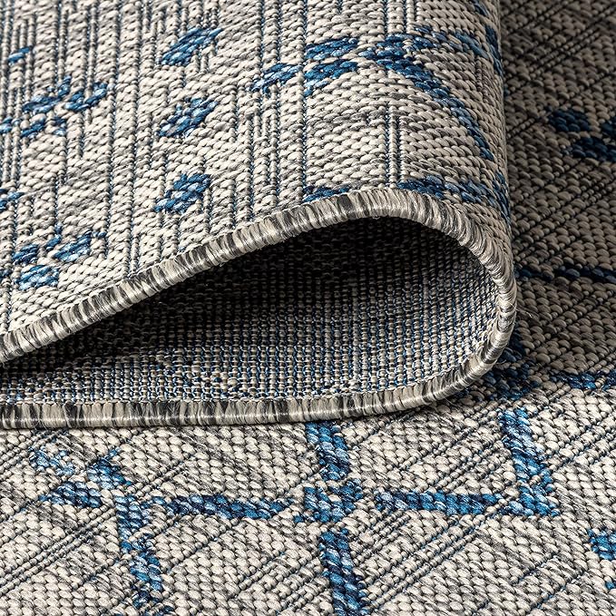 JONATHAN Y Moroccan Geometric Indoor Outdoor Area Rug 4X6 Light Gray/Navy - Image 5