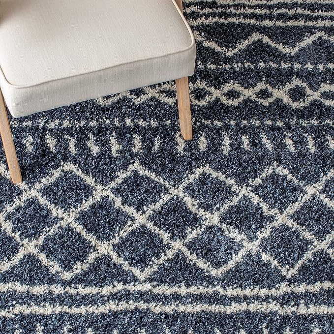 SAFAVIEH Area Rug 8' Square - Image 5