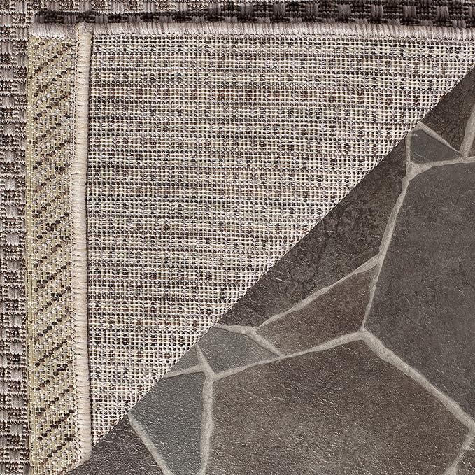 SAFAVIEH Washable Rug Outdoor Courtyard Collection - Image 10