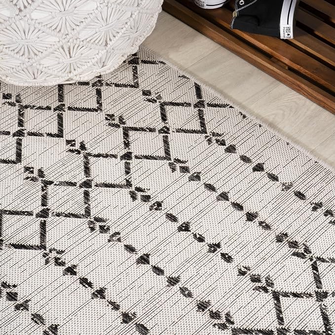 JONATHAN Y Moroccan Geometric Indoor Outdoor Square Area Rug 4X4 Cream/Black - Image 6