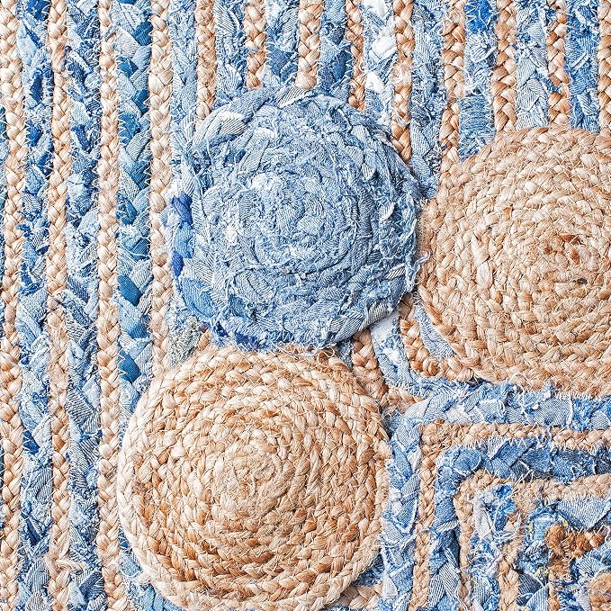 SAFAVIEH Cape Cod Collection Area Rug - Image 3